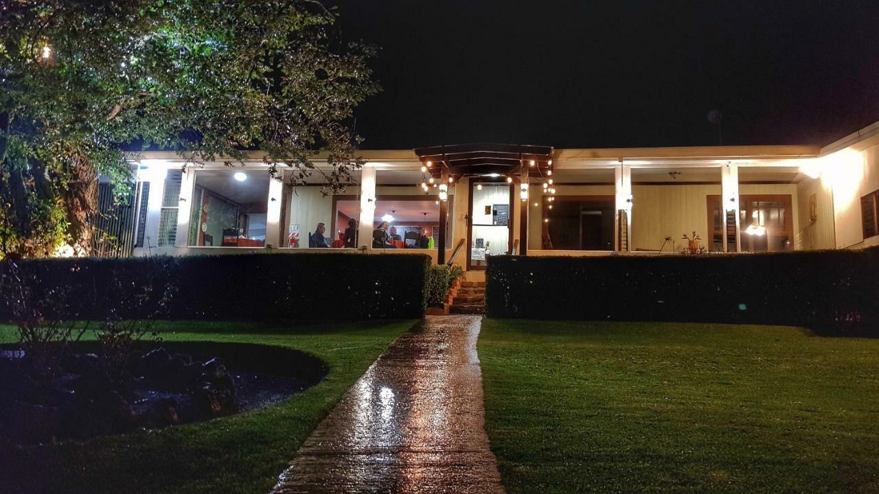 Grandpas Hotel & Restaurante Cartago Exterior photo